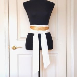 NWOT. Vintage The Limited Gold Sparkles on Fabric Belt.